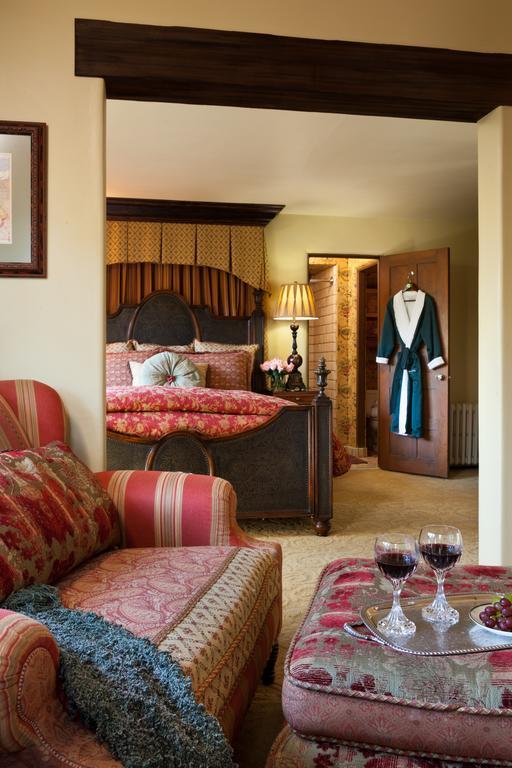 Old Monterey Inn 객실 사진